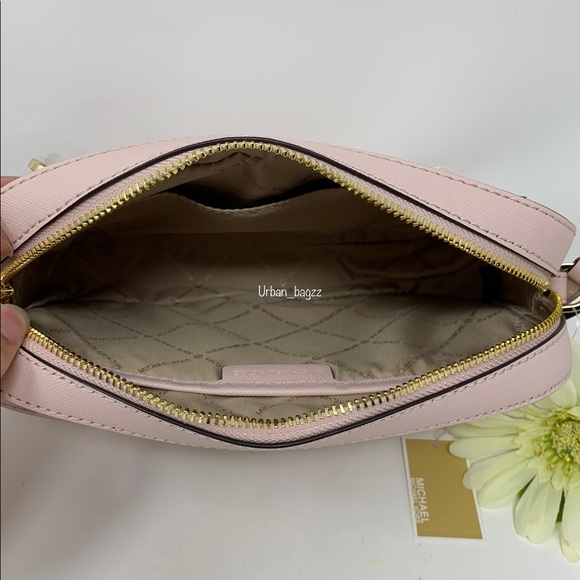 Michael Kors JSI Large EW Chain Zip Crossbody - Picture 8 of 9